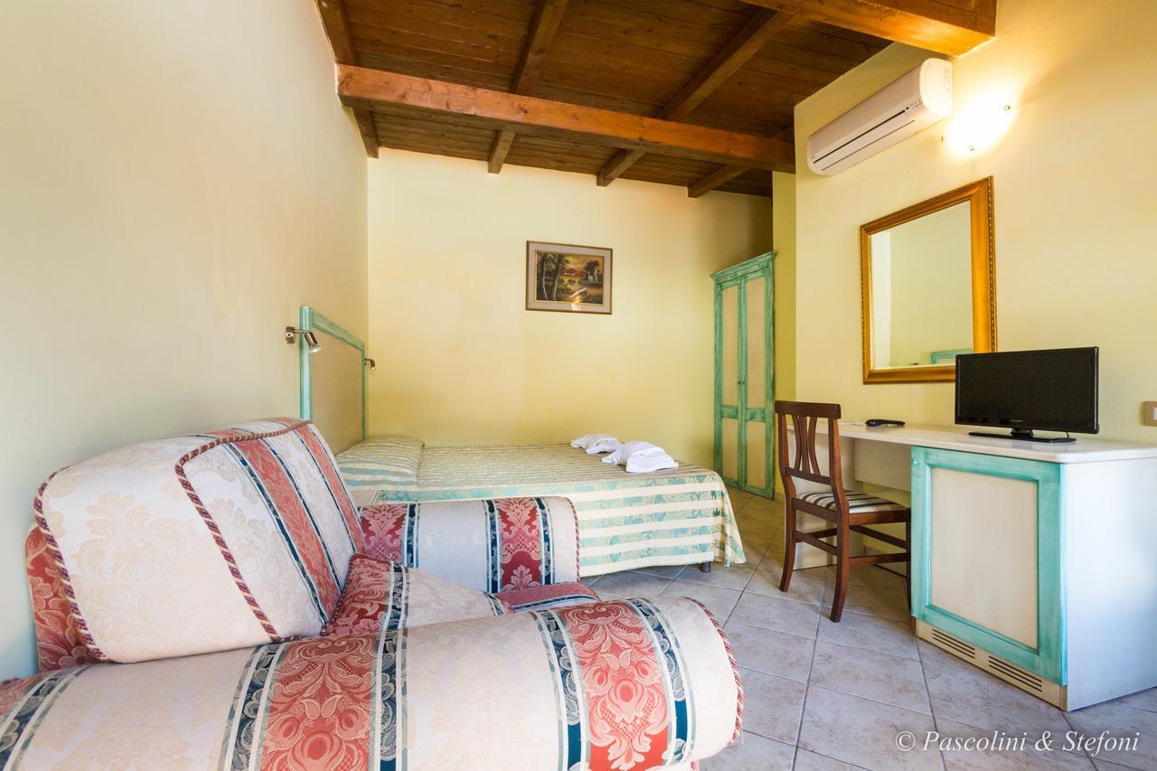 Bed&Breakfast Villa Valente Tragliatella ภายนอก รูปภาพ